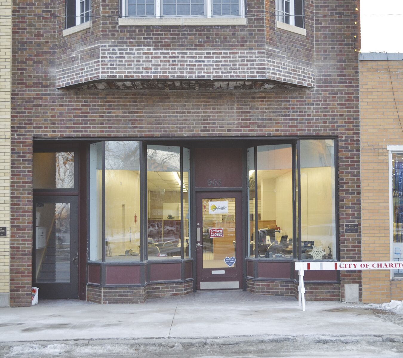 Scaffolding repair work at newspaper office completed